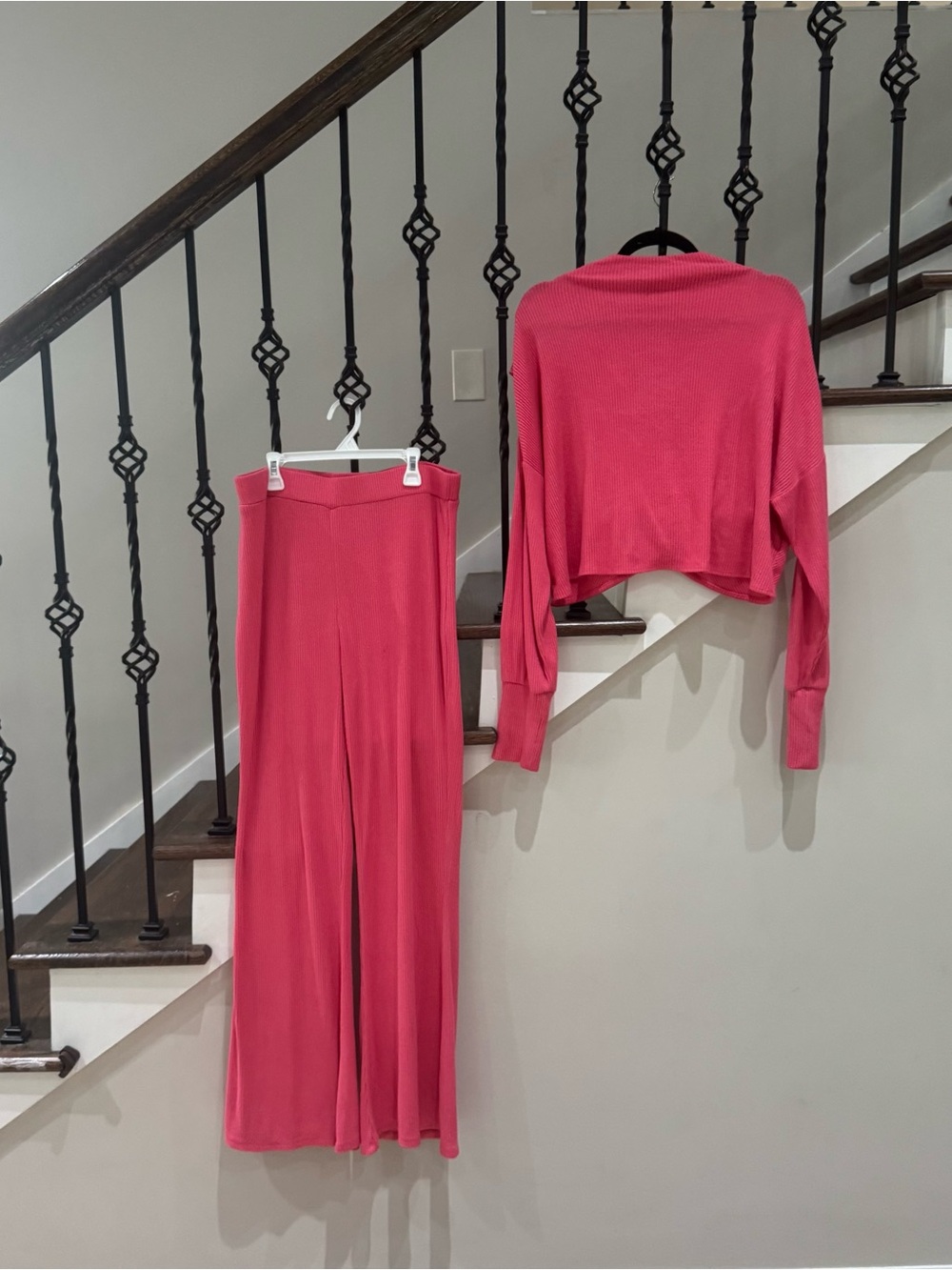 Express Hot Pink Ribbed Open-Back Top & Wide-Leg Pants Set L